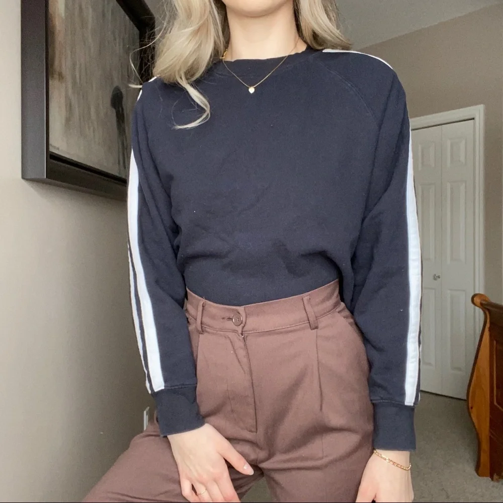 Brandy melville sweatshirt - Picture 7 of 7